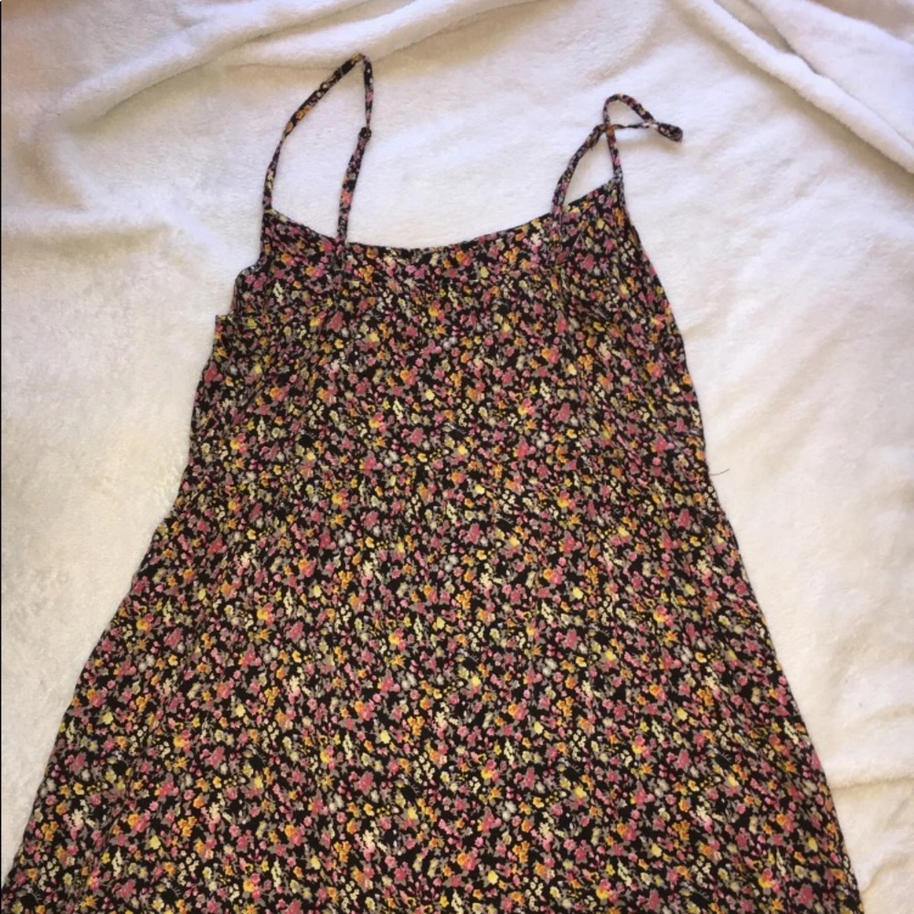 romper - Picture 2 of 2